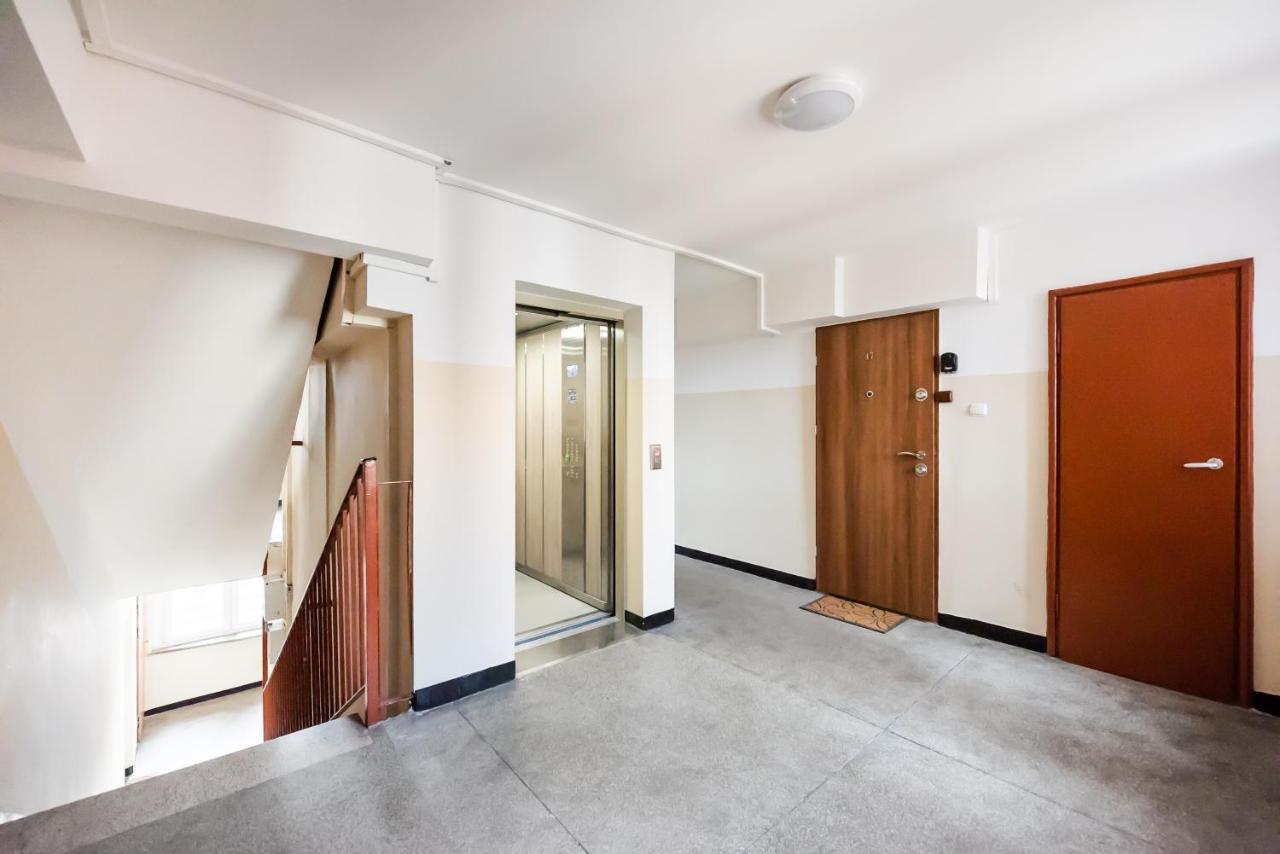 Ochota Artistic Space Apartment Warsaw Ngoại thất bức ảnh