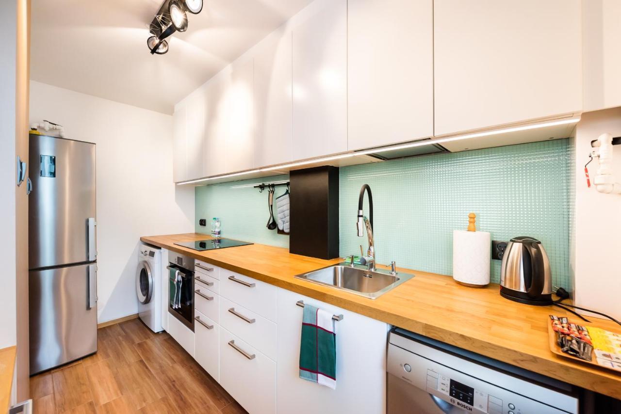 Ochota Artistic Space Apartment Warsaw Ngoại thất bức ảnh